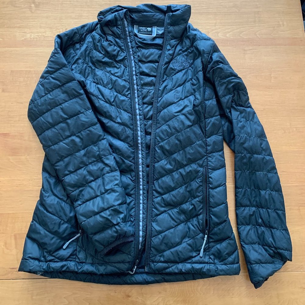 Mountain Hardware Women's Black Puffer jacket, size small